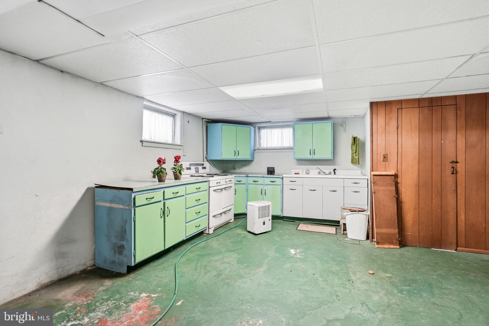 1445 Rhawn Street Philadelphia, PA 19111 - Photo 31 of 40 Gallery Image 31