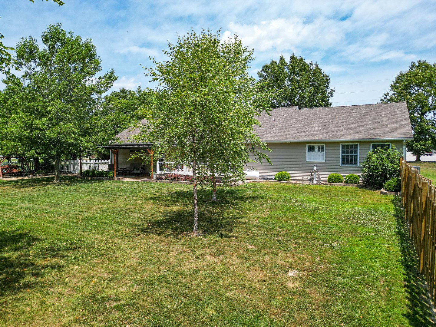 923 Sycamore Road Carbondale, IL 62901 - Photo 53 of 61