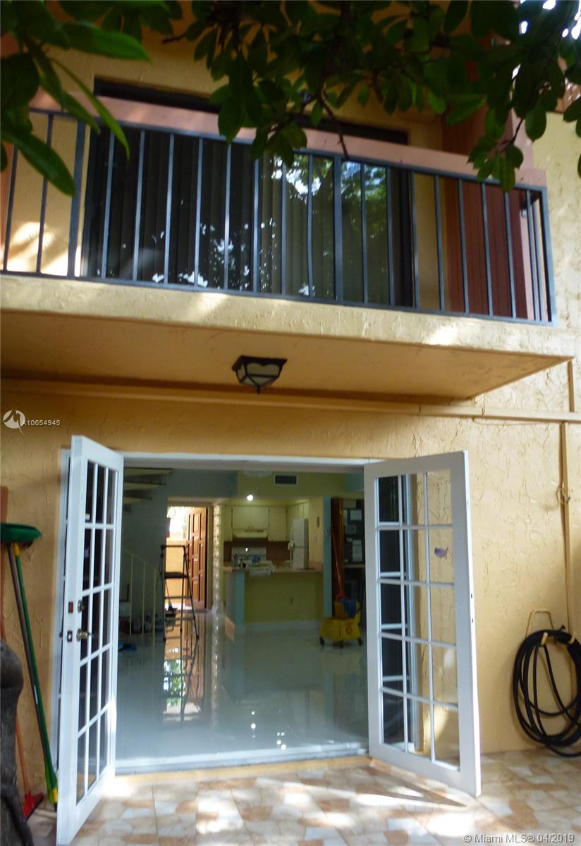 3214 West Trade Avenue, Unit III5 Miami, FL 33133 - Photo 4 of 12 North View from Patio..