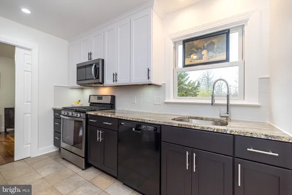 $875,000 | 3645-57 Applebutter Road, Fountainville, PA 18923