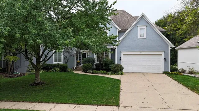 $535,000 | 15316 Woodson Lane, Overland Park, KS 66223