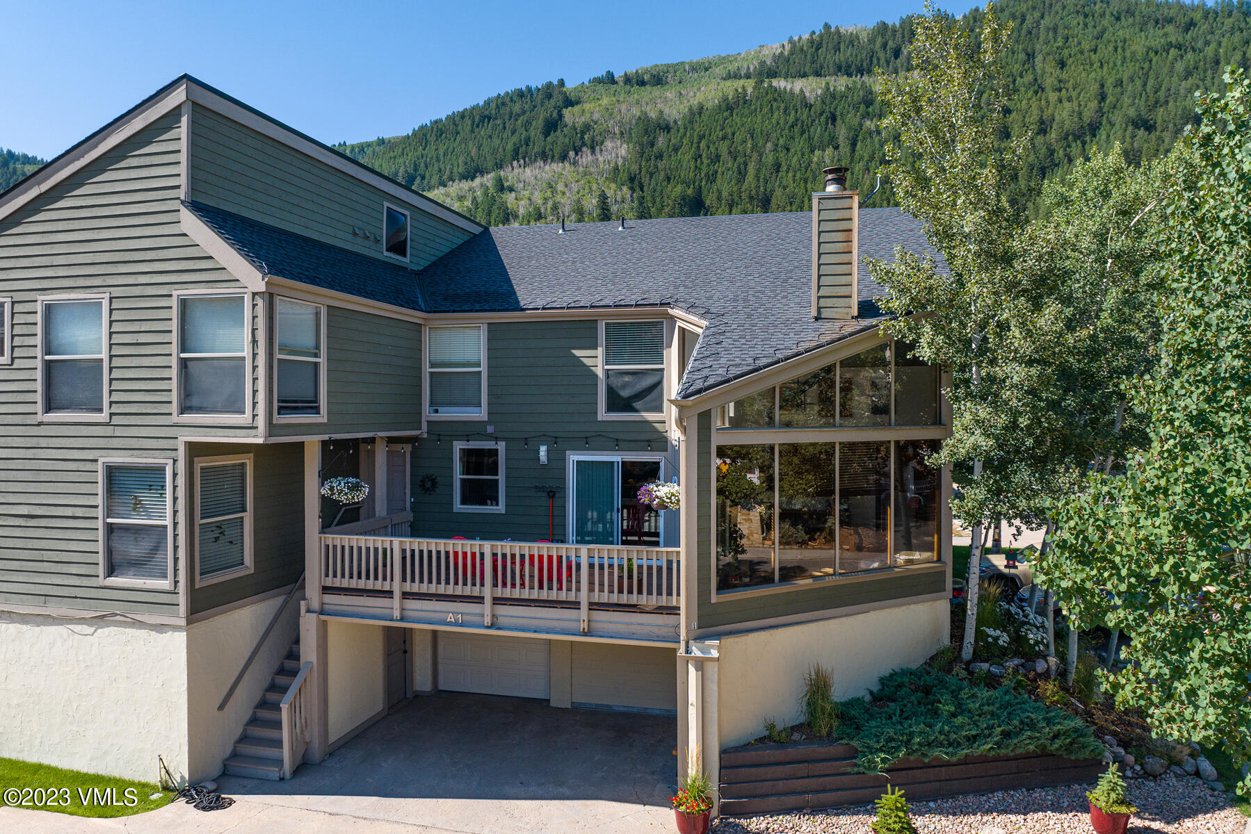 16 Eagle-Vail Road, Unit A1 Eagle-Vail, CO 81620 - Photo 29 of 30 a view of a house with a balcony