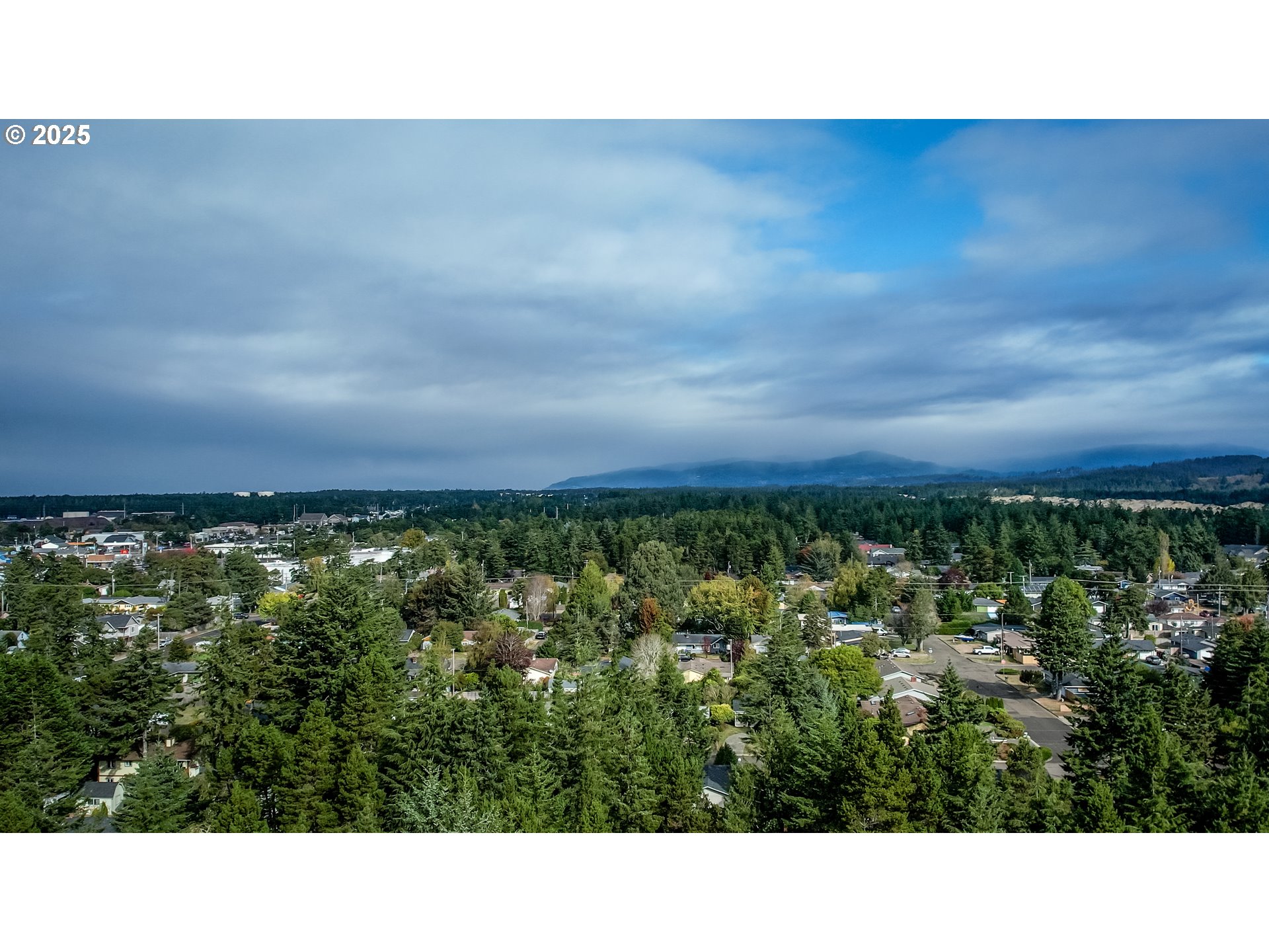 2184 13th Street Florence, OR 97439 - Photo 41 of 44