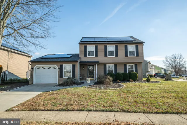 $549,900 | 102 Penns Grant Drive, Morrisville, PA 19067