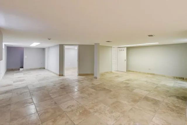 $399,000 | 4735 West 122nd Street, Alsip, IL 60803