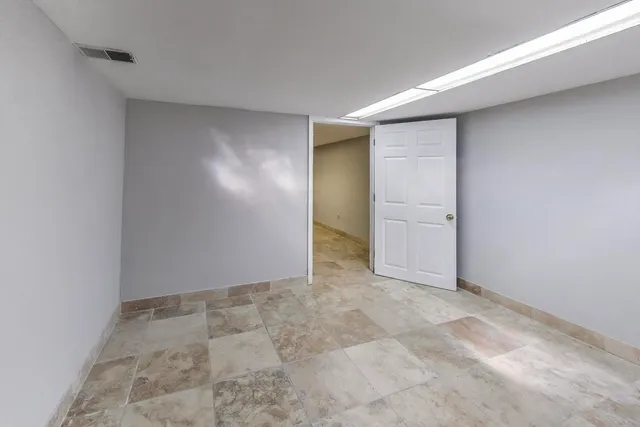 $399,000 | 4735 West 122nd Street, Alsip, IL 60803