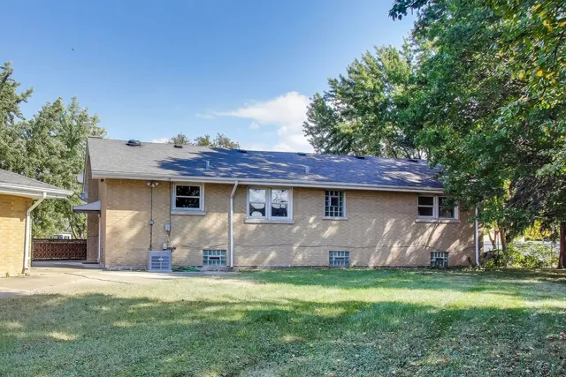 $399,000 | 4735 West 122nd Street, Alsip, IL 60803