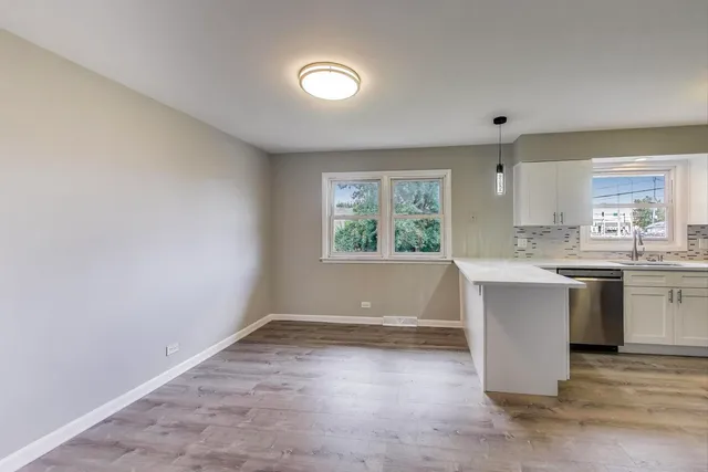 $399,000 | 4735 West 122nd Street, Alsip, IL 60803