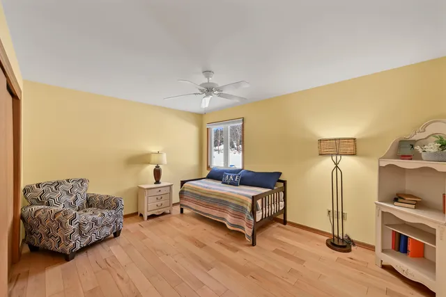 $640,000 | 2135 West Shore Drive, Delafield, WI 53018