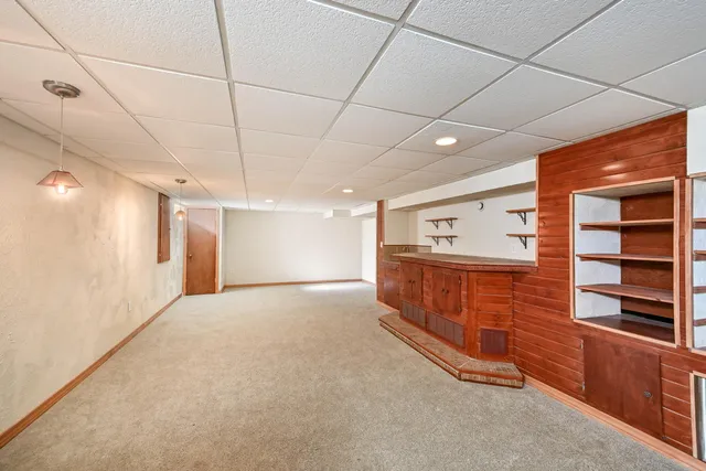 $640,000 | 2135 West Shore Drive, Delafield, WI 53018