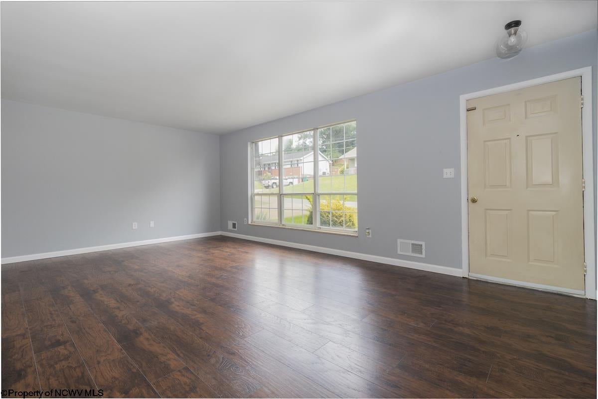 21 Millbrook Road Bridgeport, WV 26330 - Photo 10 of 19 Gallery Image 10