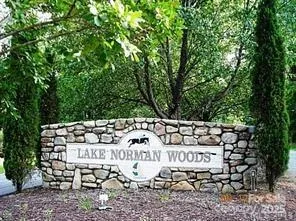 a picture of a bench