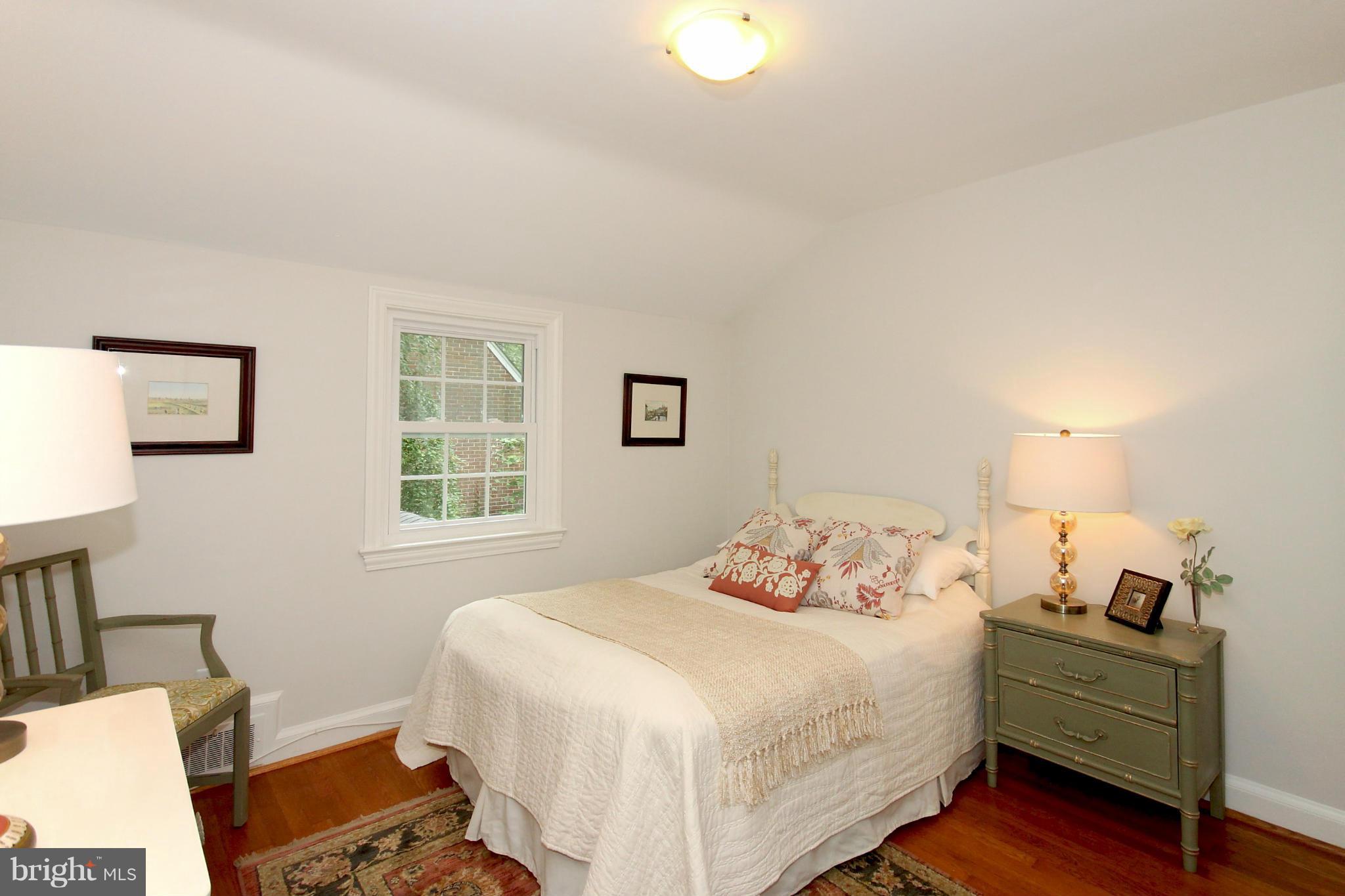 6005 Cobalt Road Bethesda, MD 20816 - Photo 14 of 30 Bedroom