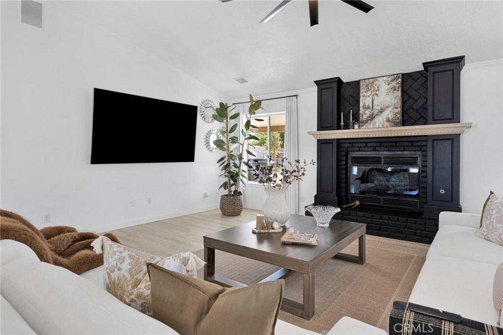 15454 Tuscola Road Apple Valley, CA 92307 - Photo 17 of 67