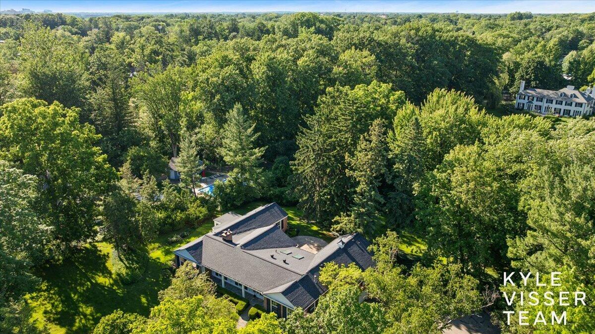 2089 Robinson Road Southeast Grand Rapids, MI 49506 - Photo 68 of 73 Aerial View