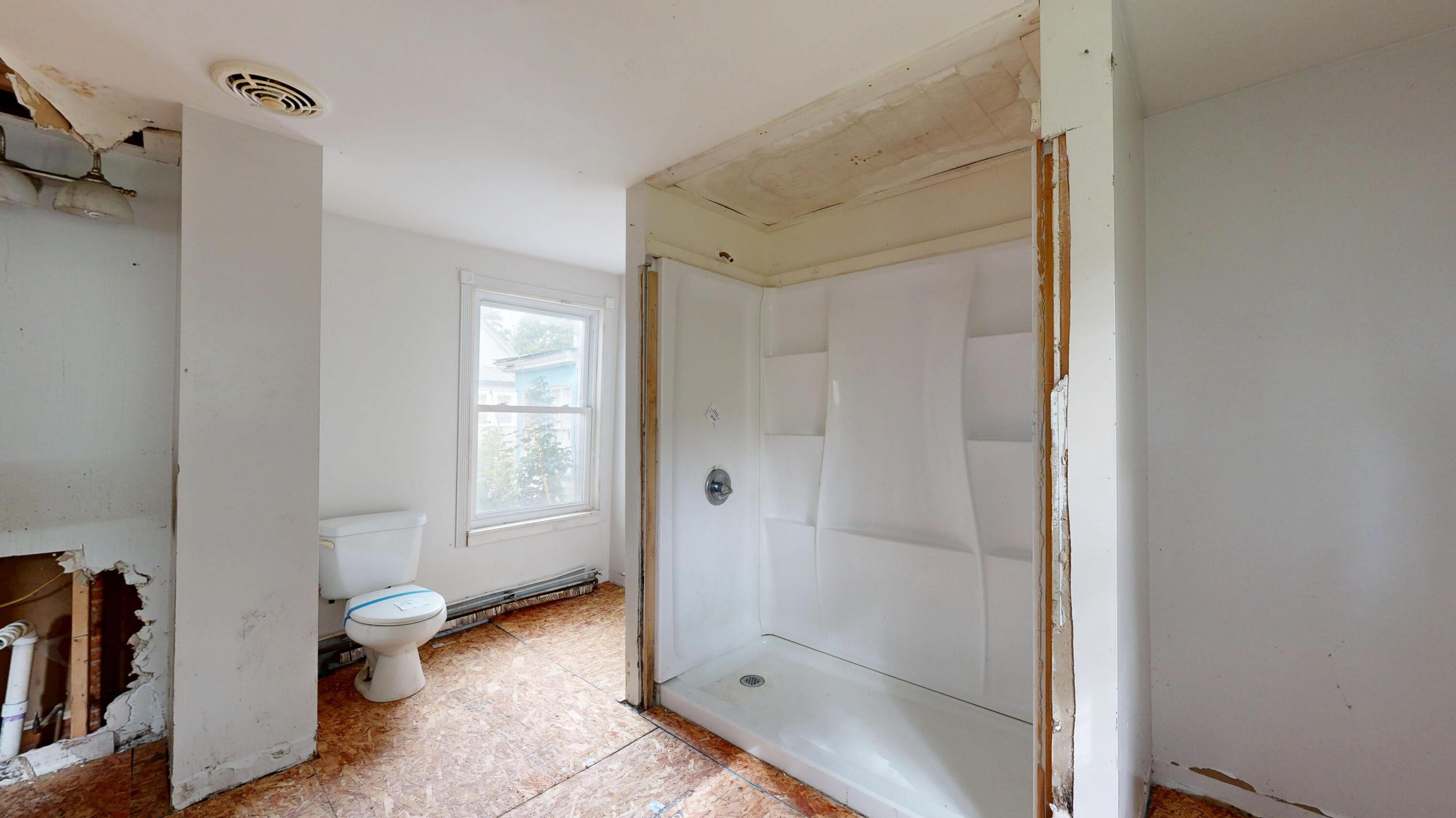 220 Water Street Waterville, ME 04901 - Photo 10 of 35 220-Water-Street-10162025_113248