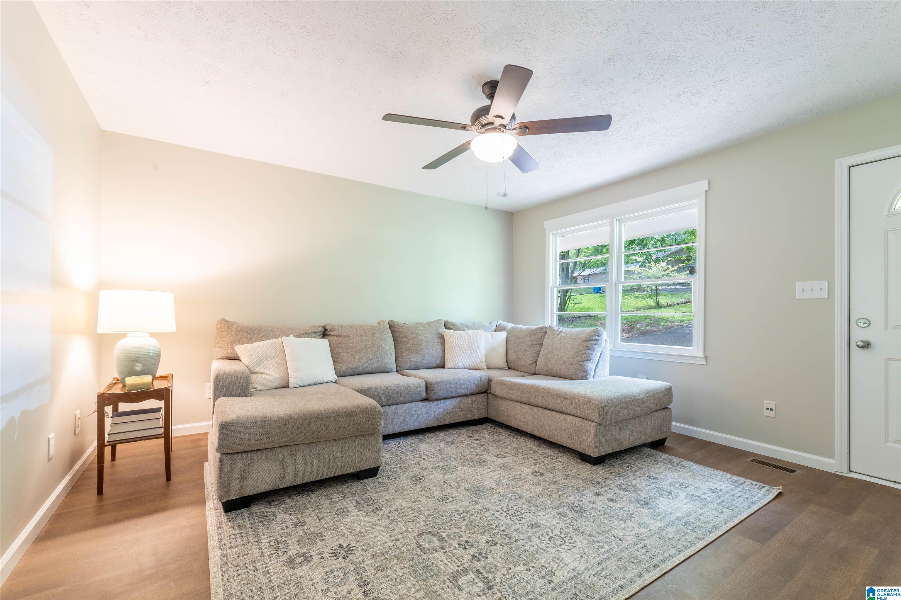 619 Alexandria Road Southwest Jacksonville, AL 36265 - Photo 3 of 37