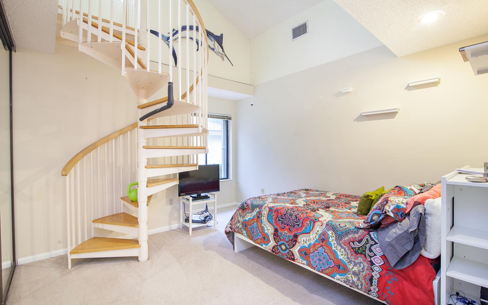 112 Inner Harbour Way Jupiter, FL 33477 - Photo 10 of 15 2ND BR PLUS LOFT
