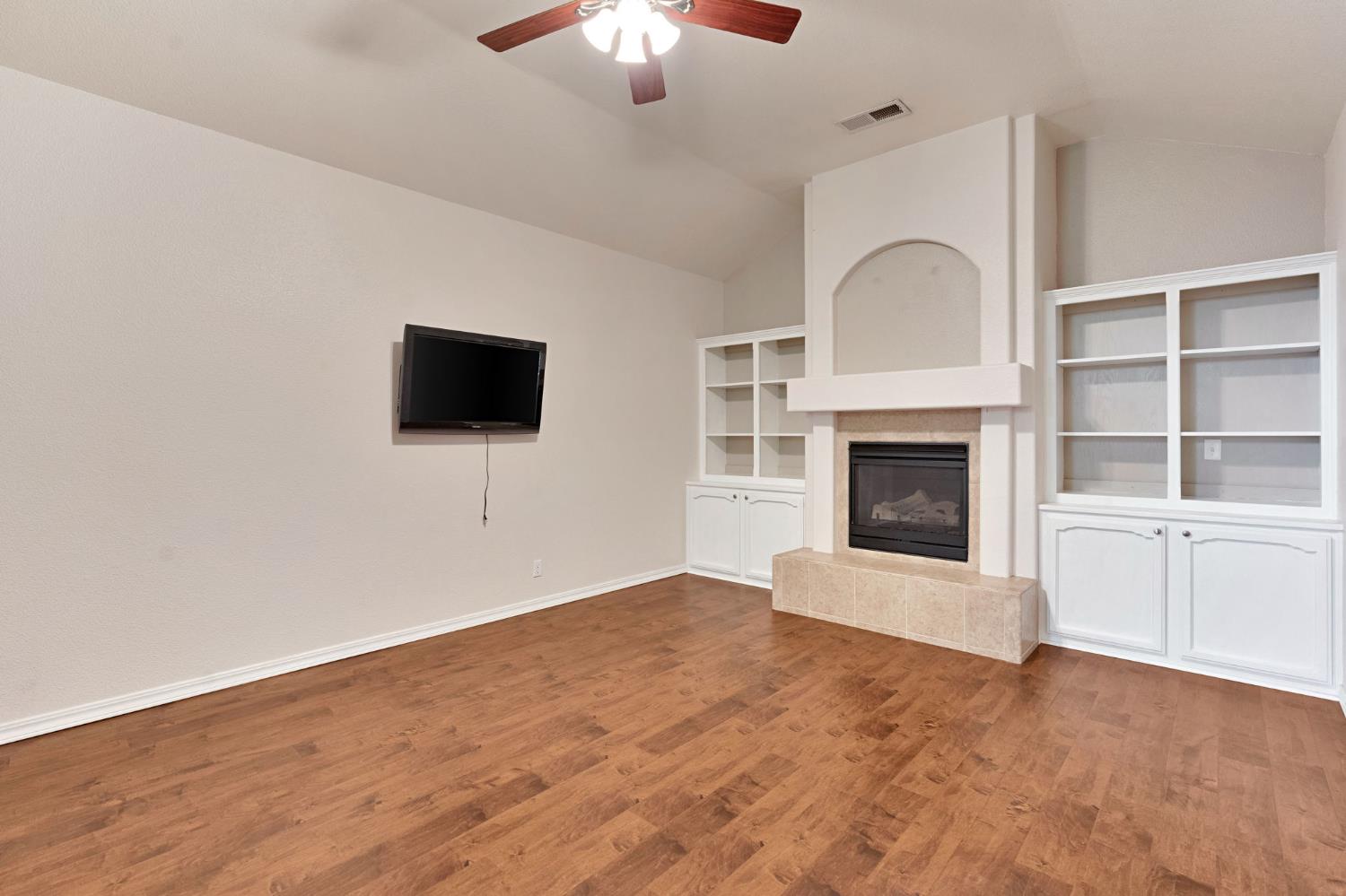 16900 Monreal Road Madera, CA 93636 - Photo 7 of 45