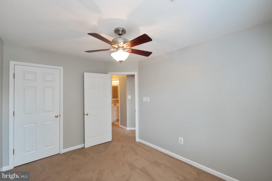 8381 Jovin Circle Springfield, VA 22153 - Photo 27 of 40