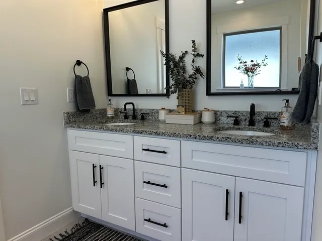 $369,900 | 875 Affirmed Drive, Boiling Springs, SC 29316