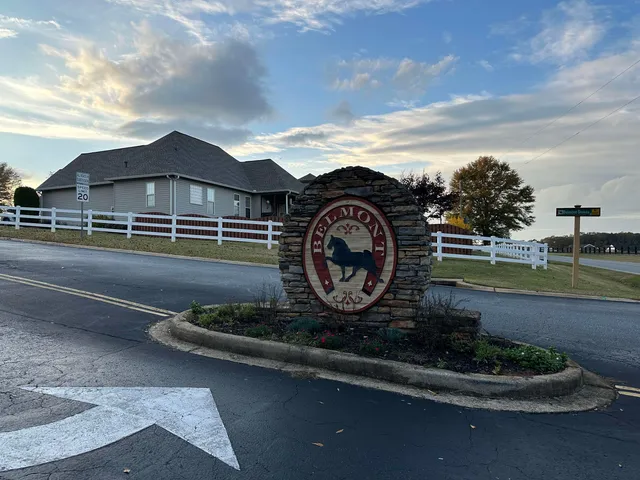 $369,900 | 875 Affirmed Drive, Boiling Springs, SC 29316