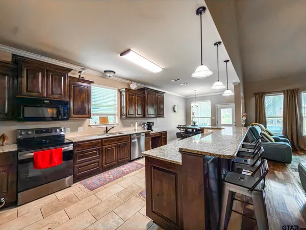 $489,900 | 302 Parkview Court, Whitehouse, TX 75791