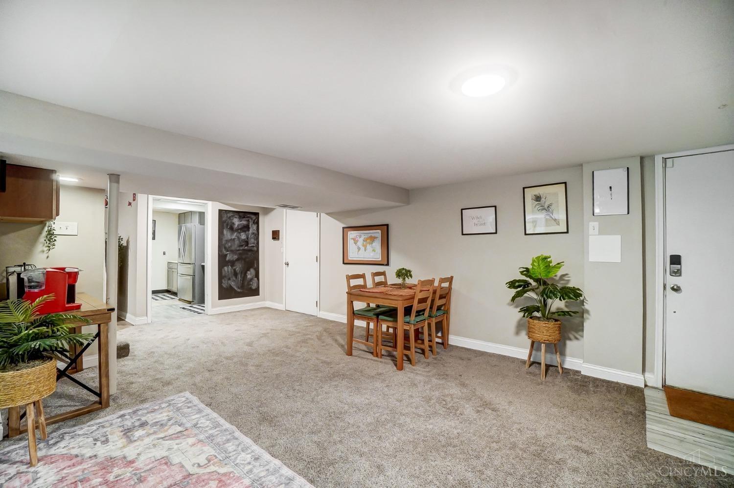 6173 Springdale Road Cincinnati, OH 45247 - Photo 56 of 73