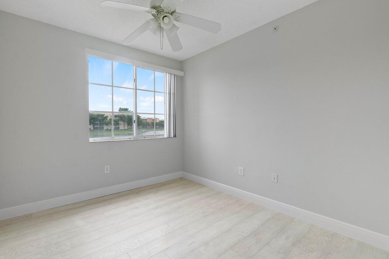 7950 North Nob Hill Road, Unit 206 Tamarac, FL 33321 - Photo 13 of 41 Bedroom 2