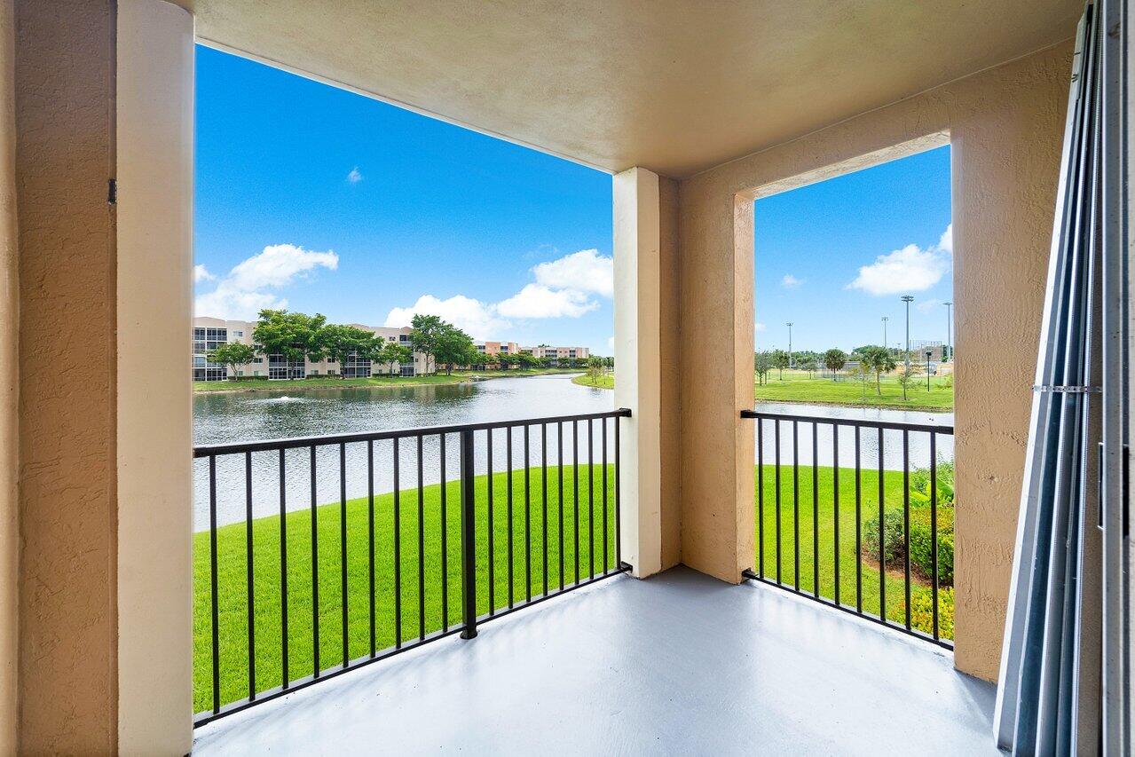 7950 North Nob Hill Road, Unit 206 Tamarac, FL 33321 - Photo 23 of 41 Balcony