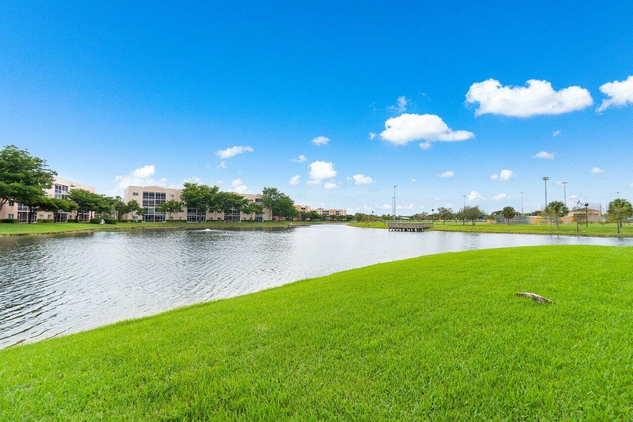 7950 North Nob Hill Road, Unit 206 Tamarac, FL 33321 - Photo 28 of 41 Lake View