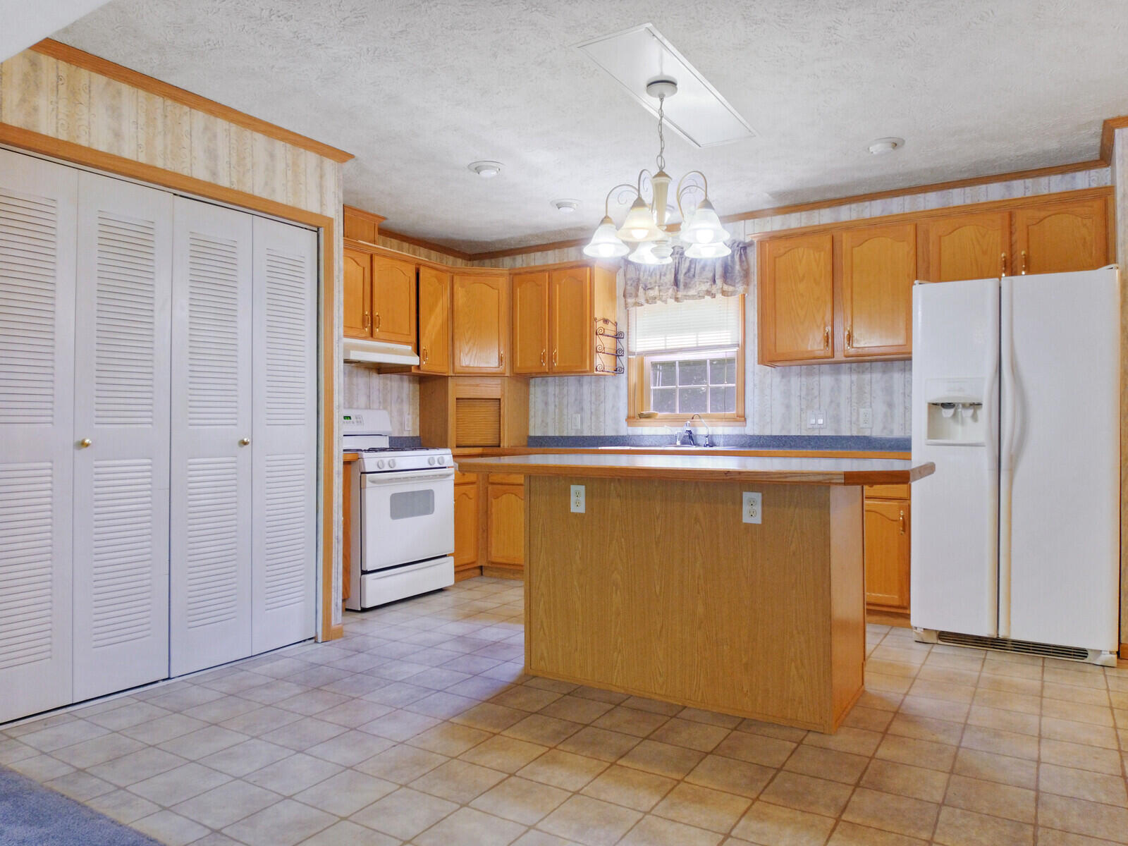 662 Smithfield Road Belgrade, ME 04917 - Photo 15 of 50 49_DJI_0219_DxO_mls