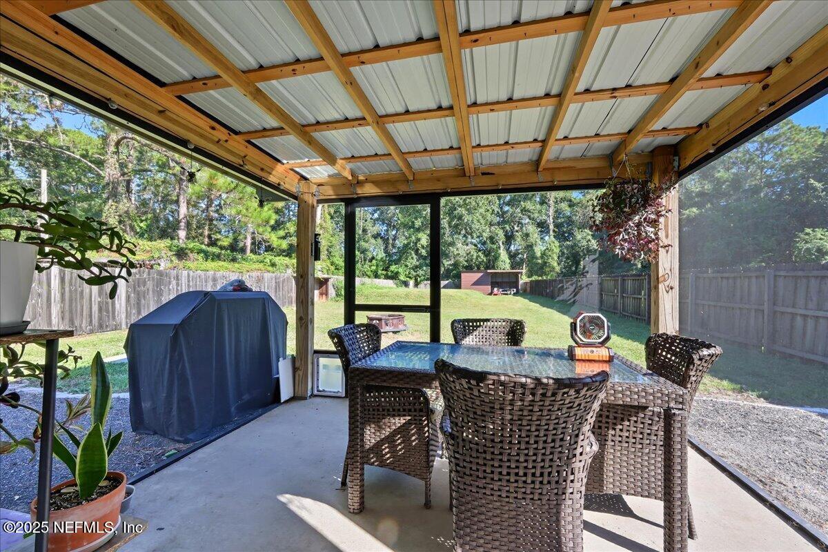 10441 Bradley Road Jacksonville, FL 32246 - Photo 16 of 19 16-Screened Lanai