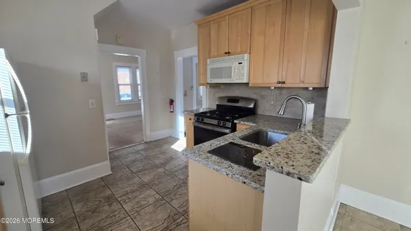 $2,750 | 16 Colfax Street, Toms River, NJ 08753