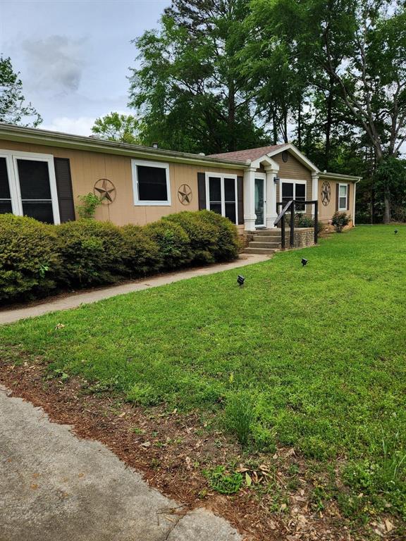 124 James Road Kilgore, TX 75662 - Photo 2 of 40