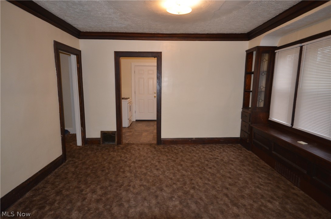 774 Copley Road Akron, OH 44320 - Photo 6 of 31 first floor