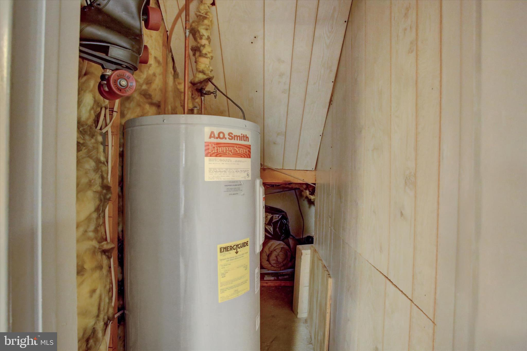 600 Shippensburg Road Shippensburg, PA 17257 - Photo 33 of 61 a utility room with dryer and washer