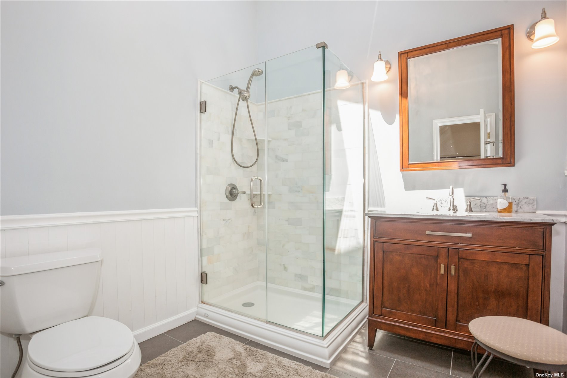 215 Southold, undefined 00000 - Photo 19 of 26