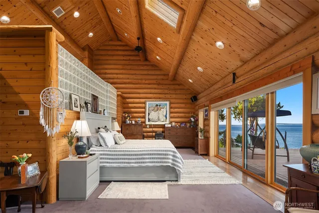 a view of a porch with furniture