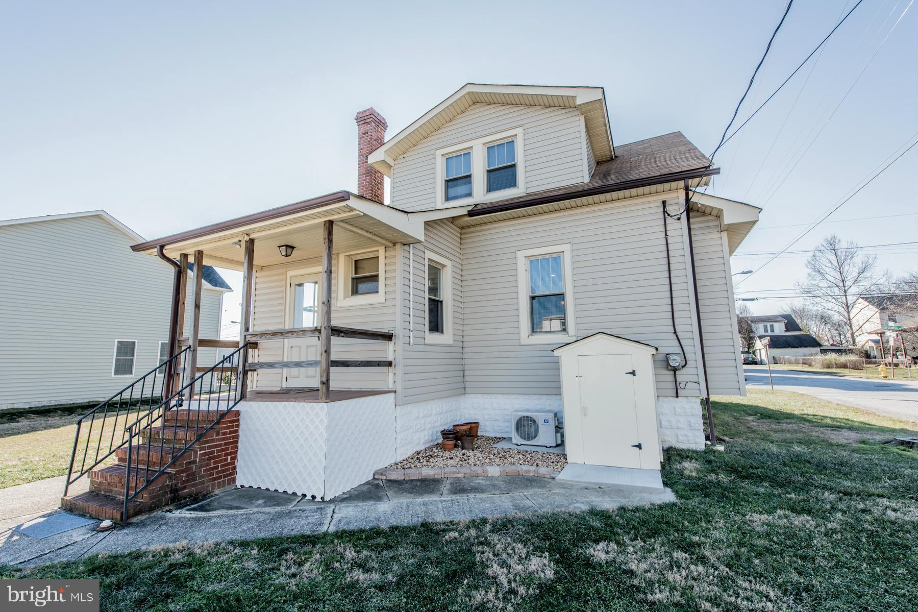 638 Cresswell Road Baltimore, MD 21225 - Photo 22 of 28 Exterior (Rear)