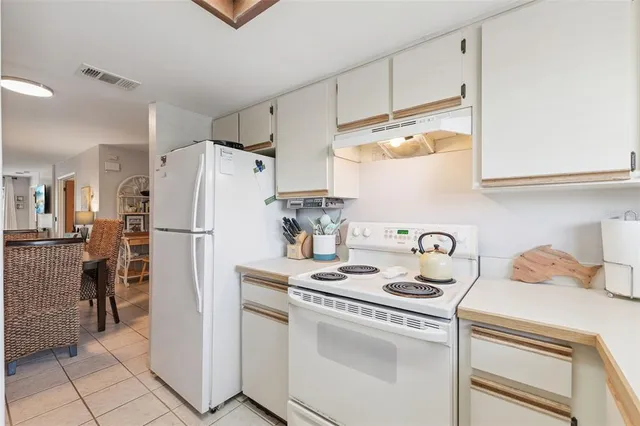 $415,900 | 4405 Sea Mist Drive, Unit 219, New Smyrna Beach, FL 32169