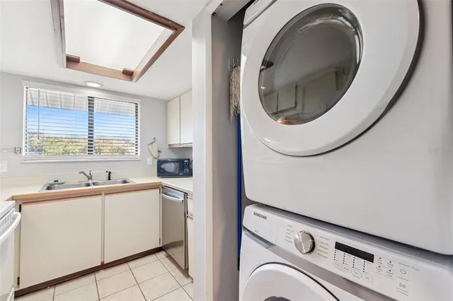 $415,900 | 4405 Sea Mist Drive, Unit 219, New Smyrna Beach, FL 32169