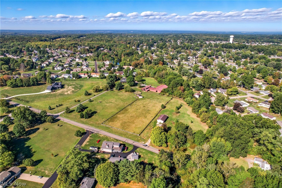 4114 South Raccoon Road Canfield, OH 44406 - Photo 6 of 49