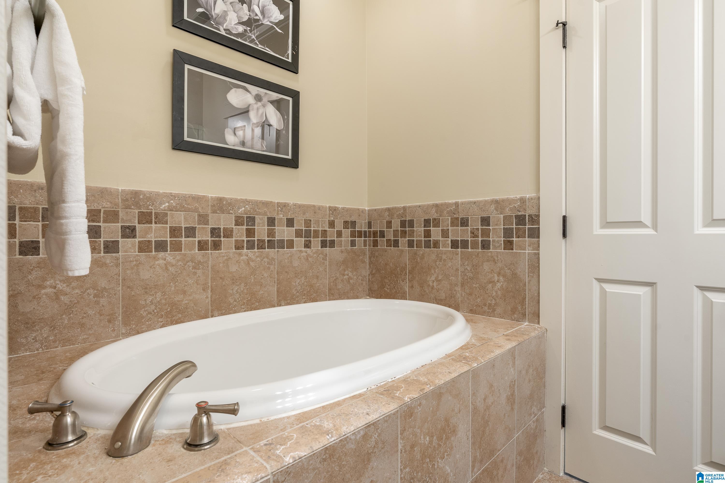 33 Harbor Pointe Drive Talladega, AL 35160 - Photo 30 of 56