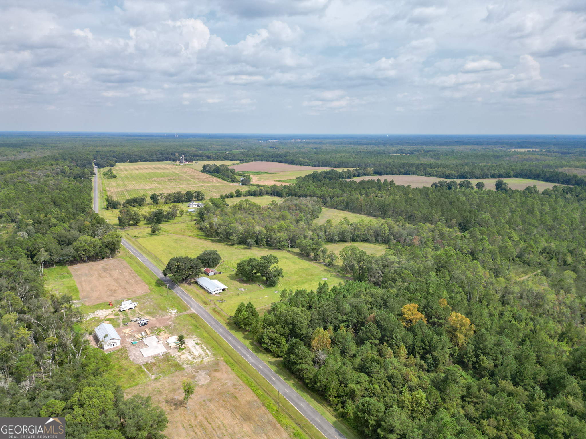 30-acres Hodges Road Hinesville, GA 31313 - Photo 14 of 34 a view of a city with an ocean