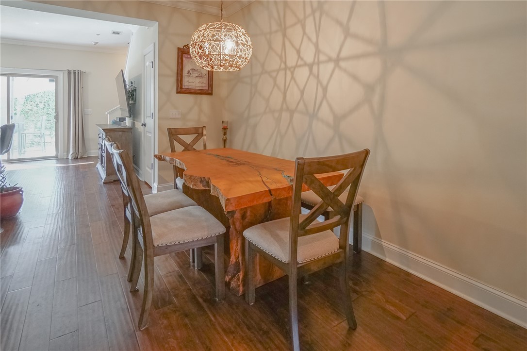 303 Reserve Lane St. Simons Island, GA 31522 - Photo 8 of 47