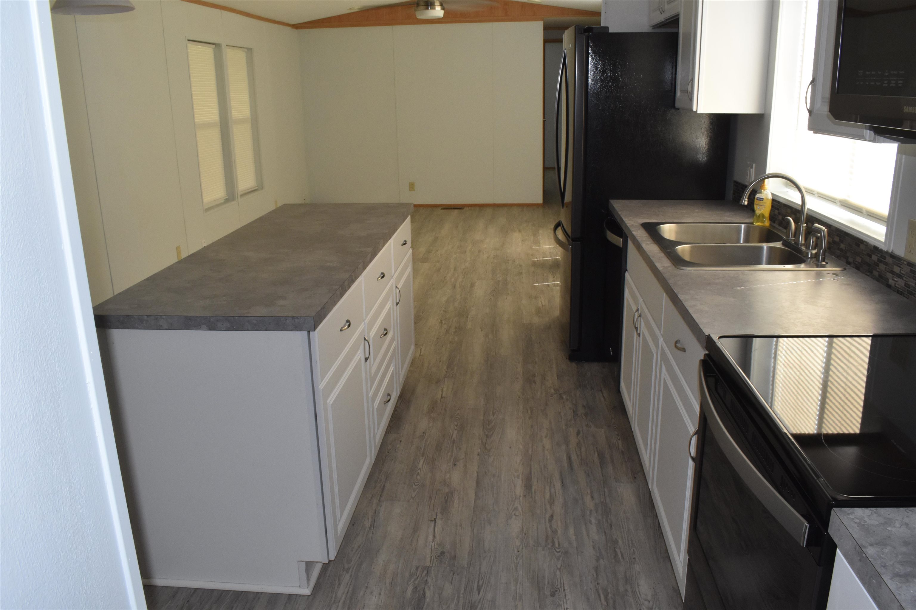 3110 East Chattaroy Road, Unit 41 Chattaroy, WA 99003 - Photo 15 of 37 Gallery Image 15