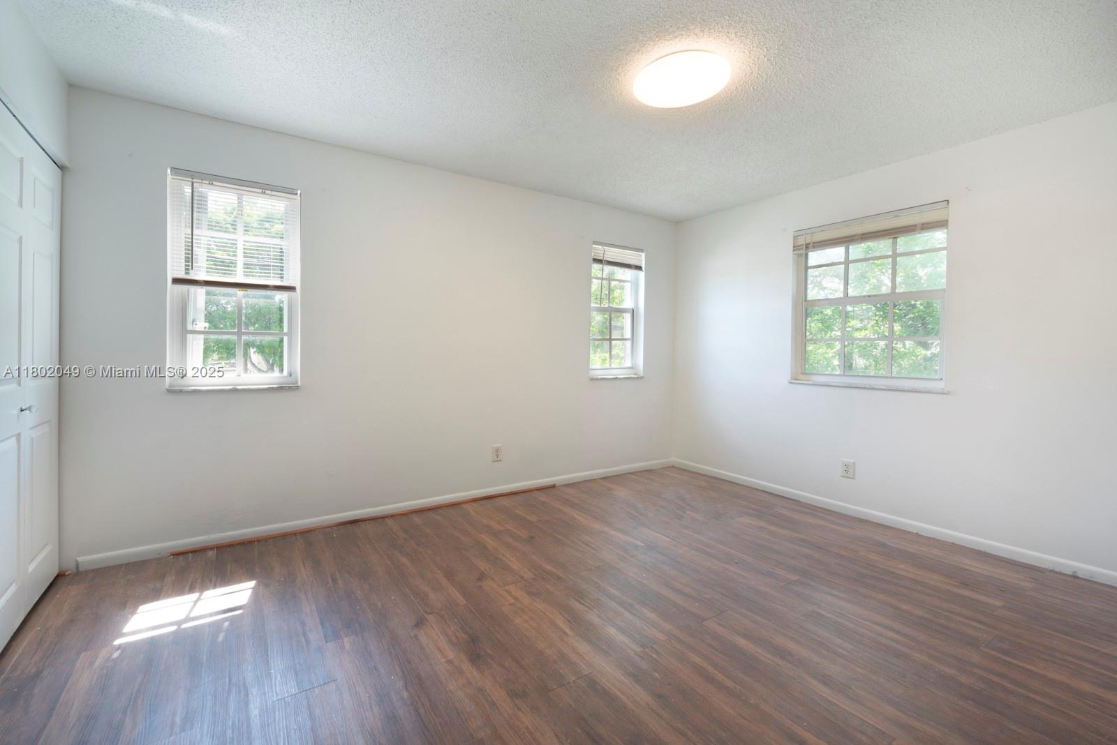 Davie Davie, FL 33024 - Photo 16 of 18