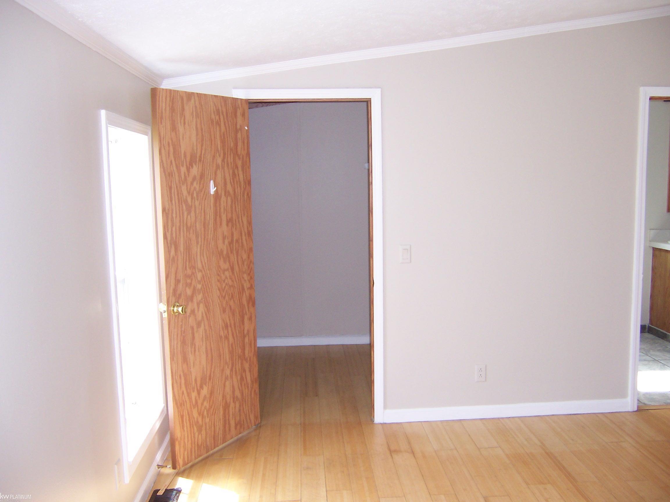 10222 Metcalf Road Avoca, MI 48006 - Photo 10 of 22