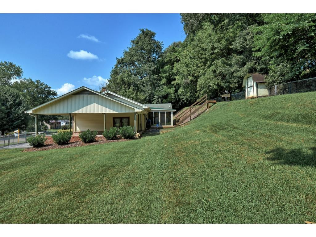573 Silver Grove Road Bluff City, TN 37618 - Photo 28 of 30 Photo 28